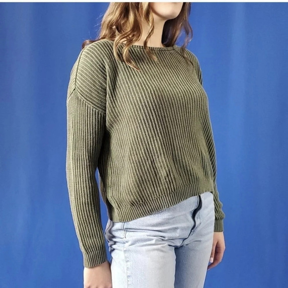 Brandy Melville Knit Sweater - Medium - Picture 9 of 9
